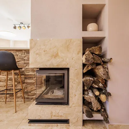 Villa Dom V Stráni *