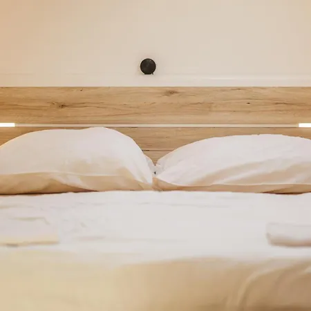 Villa Dom V Strani Poniky