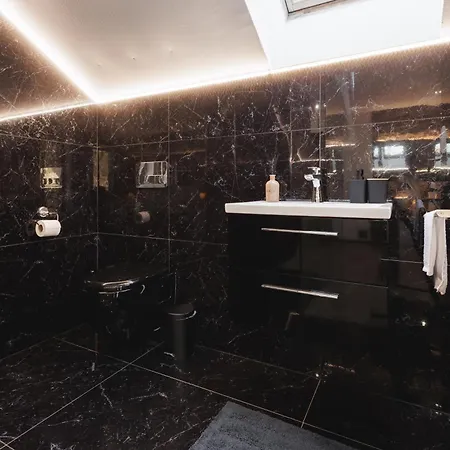 Dom V Stráni Poniky