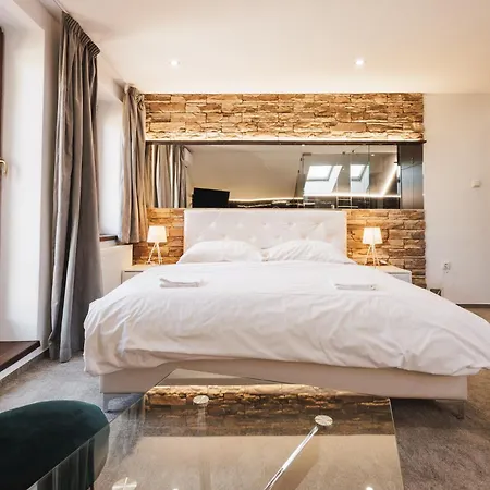 Dom V Strani Villa Poniky