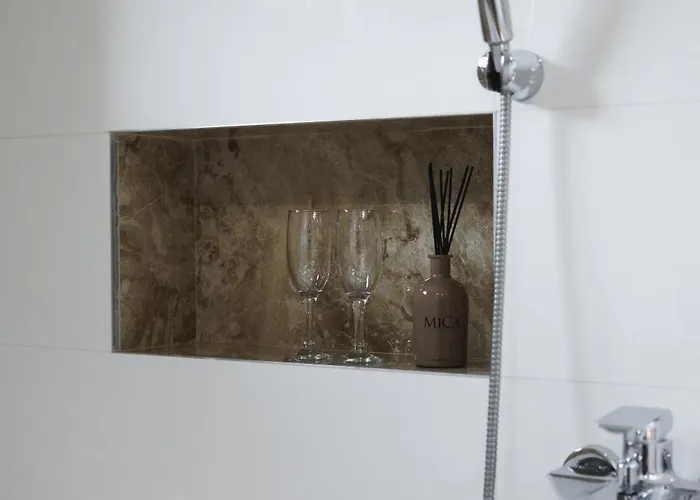 Dom V Strani Вилла Poniky