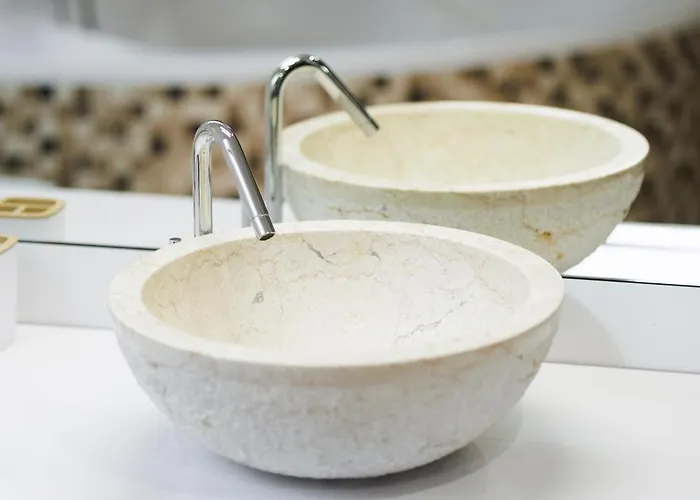 Dom V Strani * Poniky