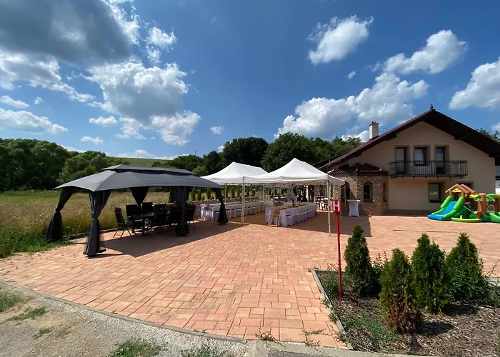 Вилла Dom V Strani Poniky